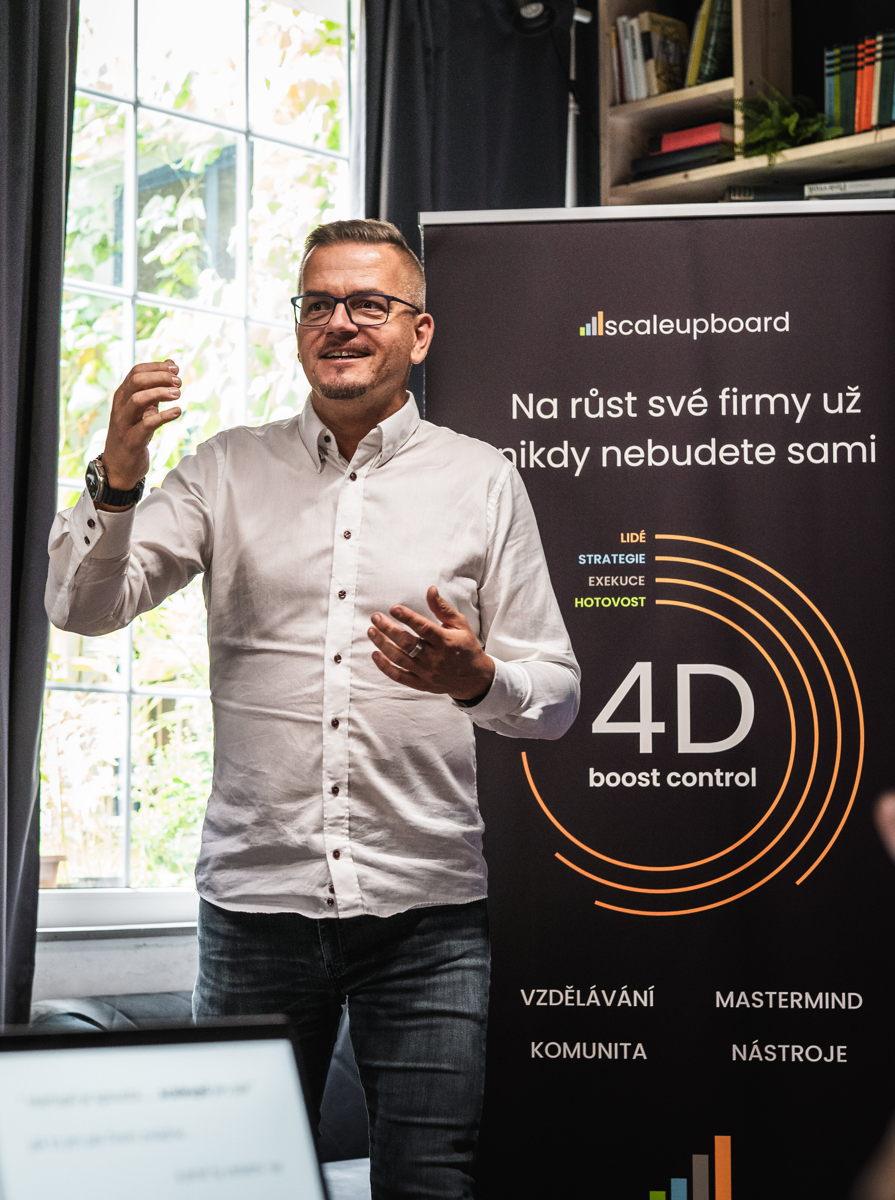 Přednáška Pavla Křepelky: Jak budovat úspěšné firmy, ve kterých je lidem skvěle